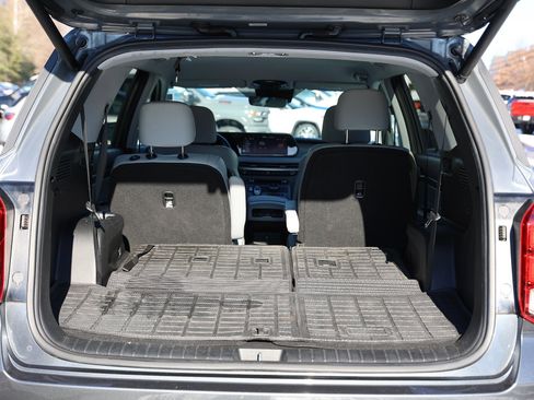 Used 2023 Hyundai Palisade SEL image 13