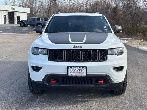 Used 2020 Jeep Grand Cherokee Trailhawk image 9