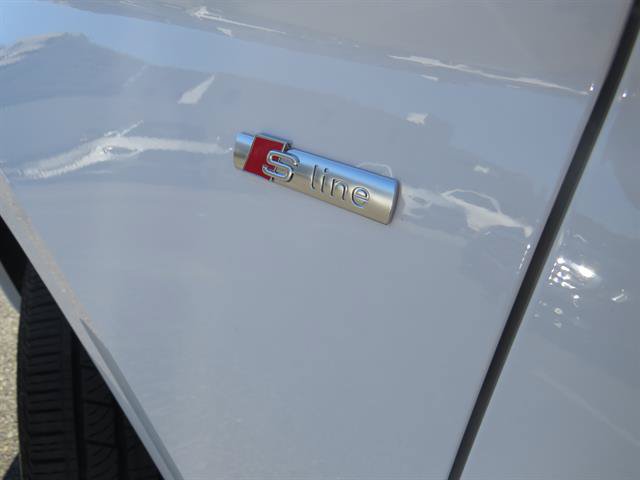 Used 2022 Audi Q5 2.0T Premium AWD/4WD image 29