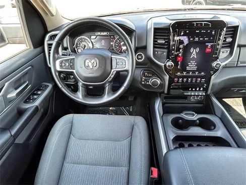 Certified 2020 RAM 1500 Big Horn AWD/4WD image 9