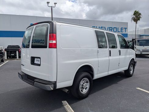 Used 2023 Chevrolet Express 2500 w/ Driver Convenience Package image 5