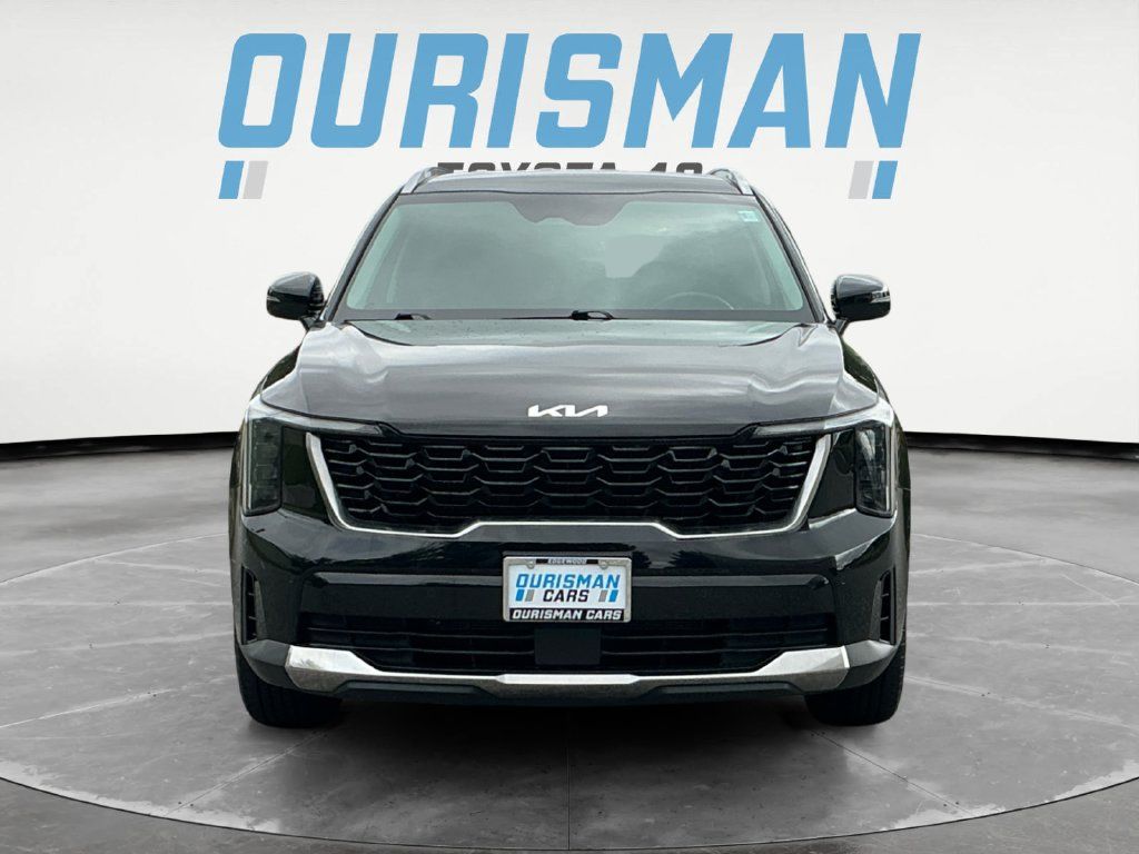 Used 2024 Kia Sorento S AWD/4WD image 2
