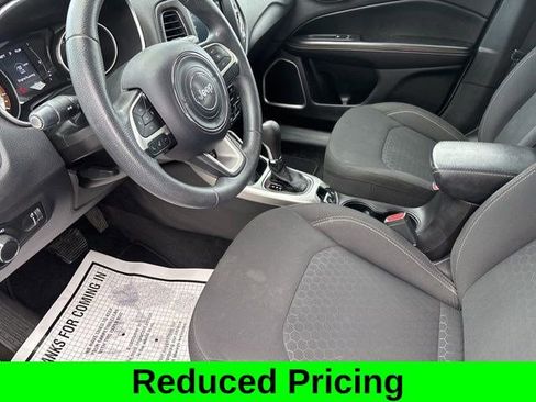 Used 2019 Jeep Compass Sport image 10