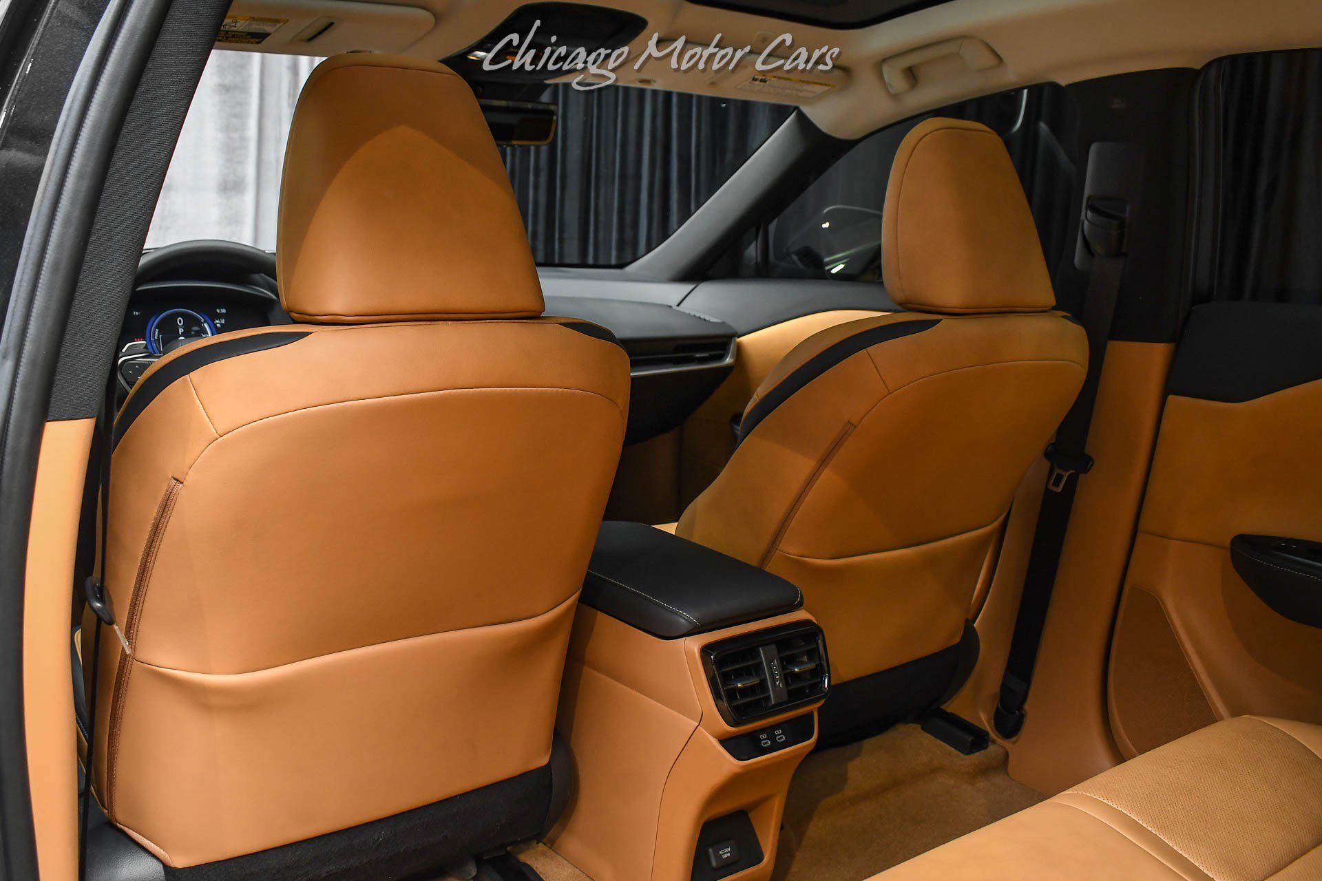 Used 2024 Lexus RZ 450e Premium w/ Technology Package AWD/4WD image 24