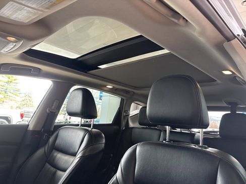 Used 2019 Nissan Murano Platinum image 9