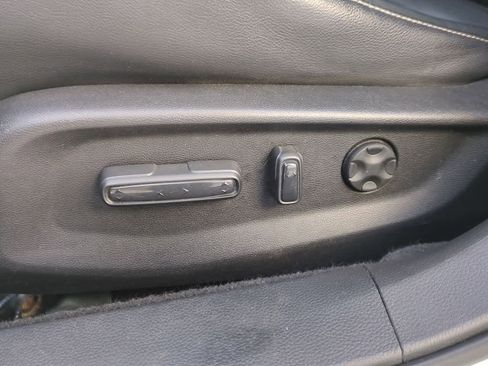 Used 2018 Honda Accord Sport image 16