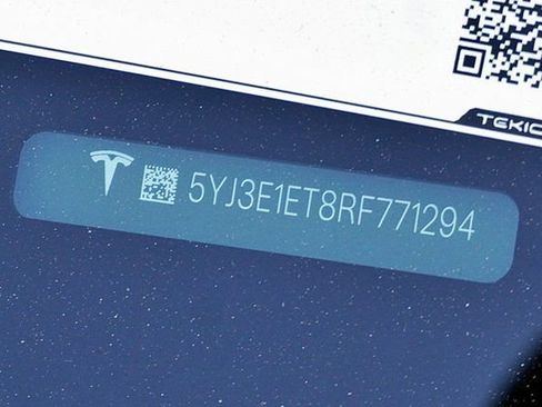 Used 2024 Tesla Model 3 Performance image 39