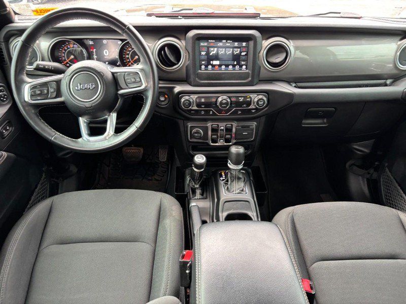 Used 2021 Jeep Wrangler Unlimited Sahara AWD/4WD image 15
