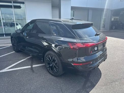 Used 2024 Audi Q8 e-tron Prestige w/ Prestige Package AWD/4WD image 3