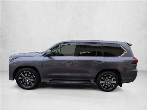 Used 2018 Lexus LX 570 4WD w/ Luxury Package image 9