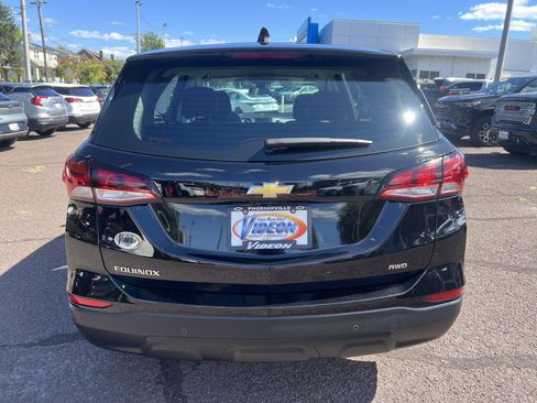 Used 2023 Chevrolet Equinox LS w/ Driver Confidence II Package AWD/4WD image 6