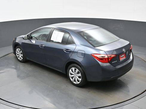 Used 2019 Toyota Corolla LE image 36