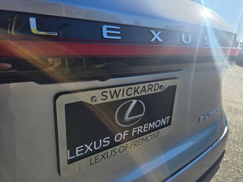 Used 2023 Lexus RX 350 Premium image 16