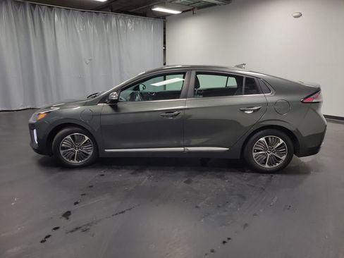 Used 2020 Hyundai Ioniq SEL image 5