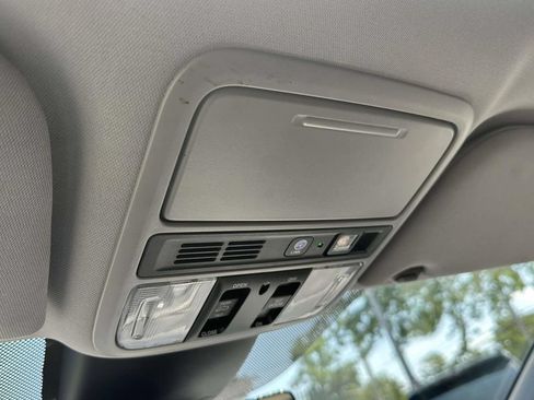 Certified 2023 Honda Odyssey Touring image 30