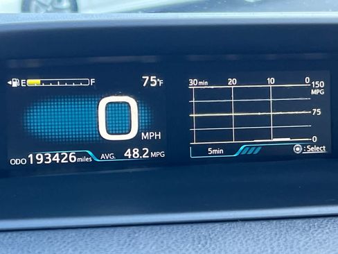 Used 2017 Toyota Prius Three FWD image 29