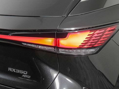 Used 2025 Lexus RX 350 image 9