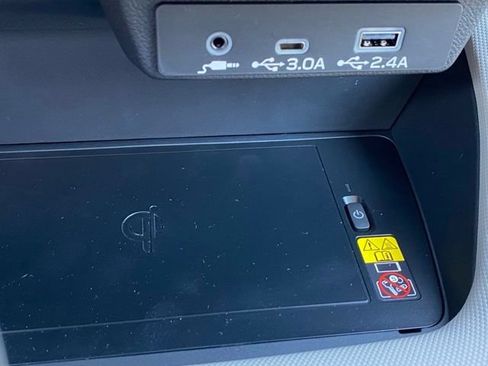 New 2026 Subaru Forester Premium AWD/4WD image 17