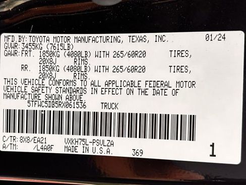 Used 2024 Toyota Tundra Limited image 38