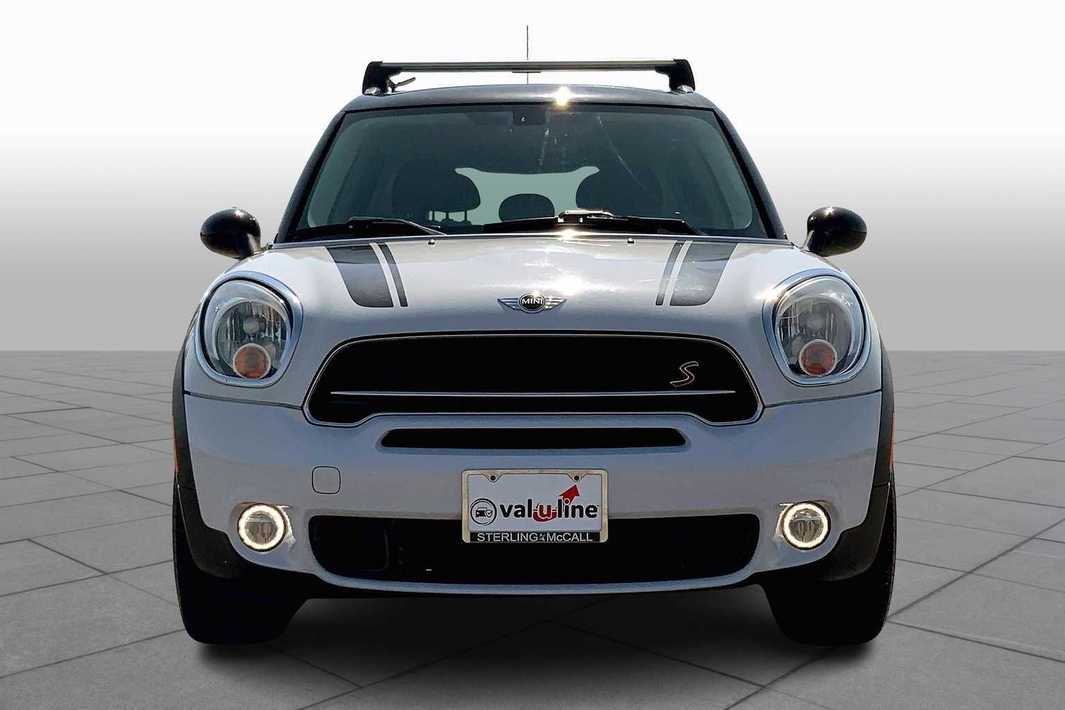 Used 2016 MINI Cooper Countryman S FWD image 4