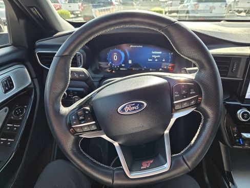 Used 2024 Ford Explorer ST w/ Equipment Group 401A AWD/4WD image 15
