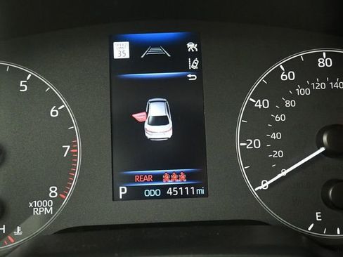 Used 2024 Toyota Corolla LE image 9