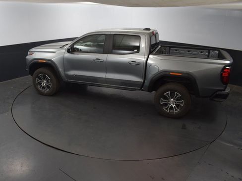 New 2025 GMC Canyon AT4 image 40