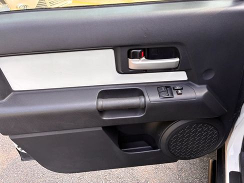 Used 2008 Toyota FJ Cruiser 4WD image 18