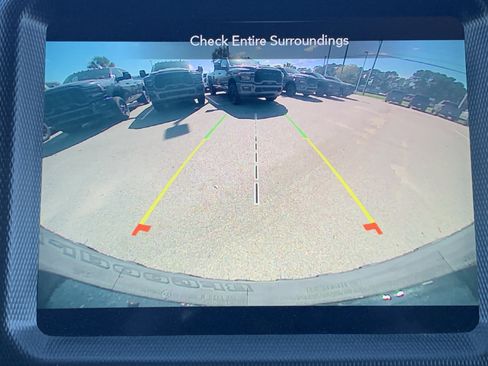 Used 2022 Jeep Wrangler Unlimited Sahara image 24