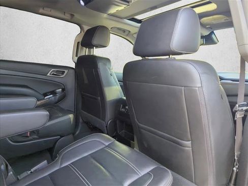 Used 2019 GMC Yukon XL Denali image 25