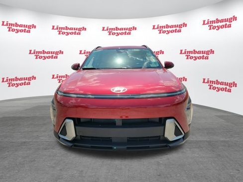 Used 2025 Hyundai Kona SEL FWD image 21