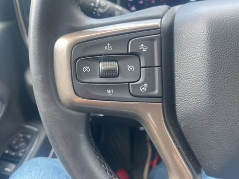 Used 2024 Chevrolet Silverado 3500 High Country image 34