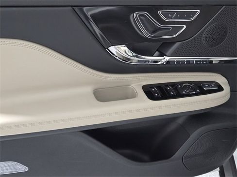 New 2026 Lincoln Corsair Grand Touring image 22