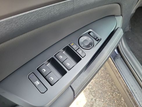 New 2026 Kia Sportage EX FWD image 21