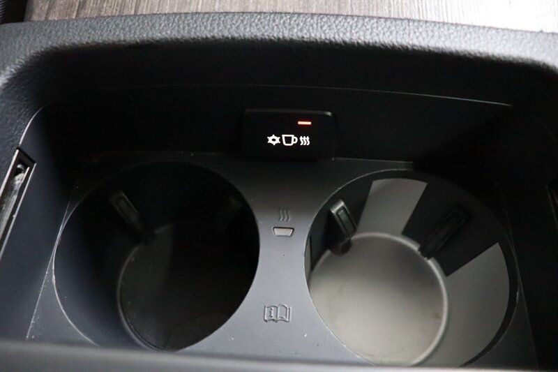 Used 2022 Audi Q5 2.0T Prestige AWD/4WD image 16