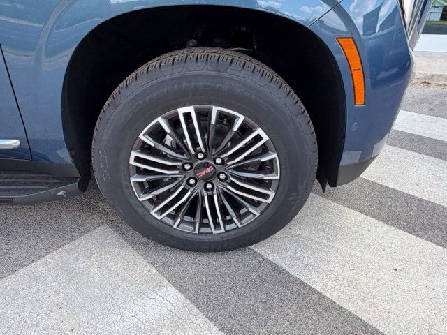 New 2026 GMC Yukon Elevation w/ Elevation Premium Package AWD/4WD image 3