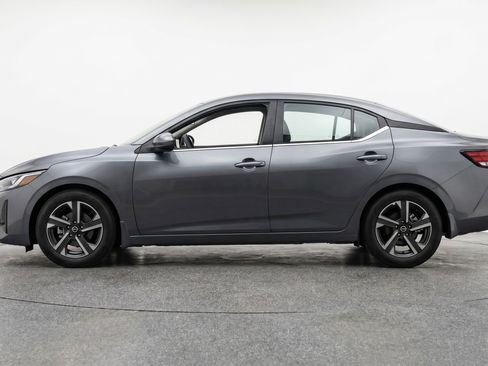 Used 2025 Nissan Sentra SV FWD image 5