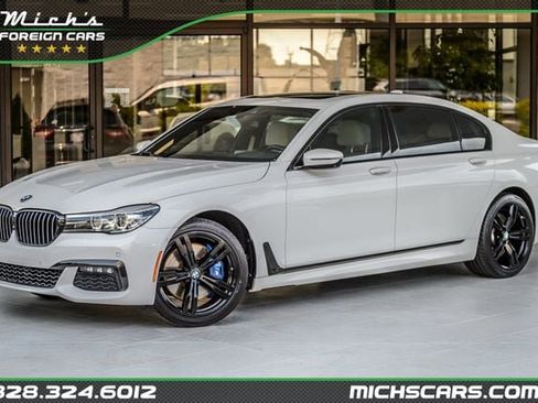 Used 2018 BMW 740i xDrive AWD/4WD image 1