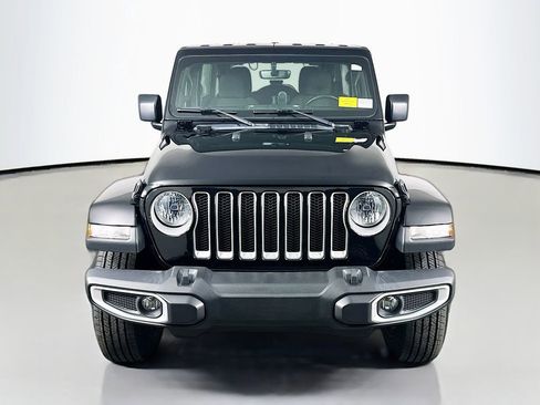 Used 2022 Jeep Wrangler Unlimited Sahara w/ Cold Weather Group image 2