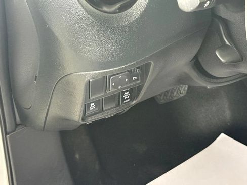 Used 2015 Nissan Juke NISMO AWD/4WD image 18