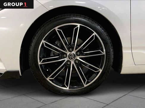 Used 2020 Toyota Avalon XSE w/ Carpet Mat Package image 11