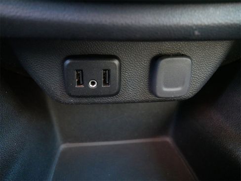 Used 2019 Chevrolet Traverse LT w/ LPO, Floor Liner Package image 21