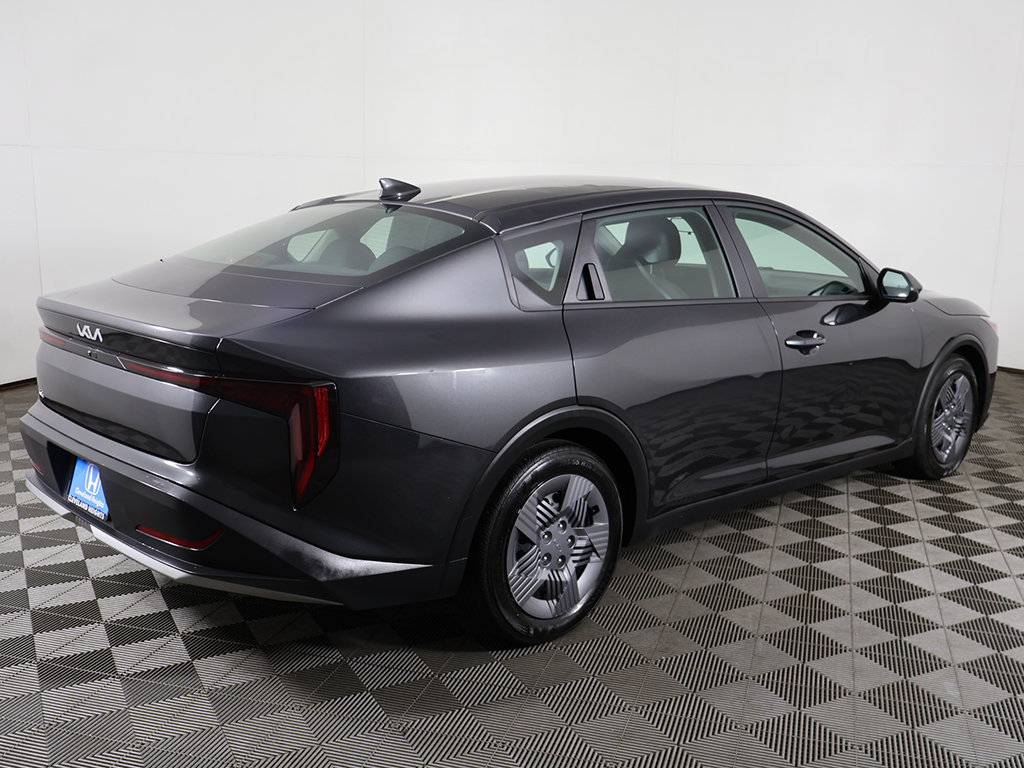 Used 2025 Kia K4 FWD image 7