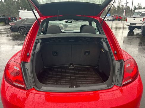 Used 2019 Volkswagen Beetle 2.0T S image 25
