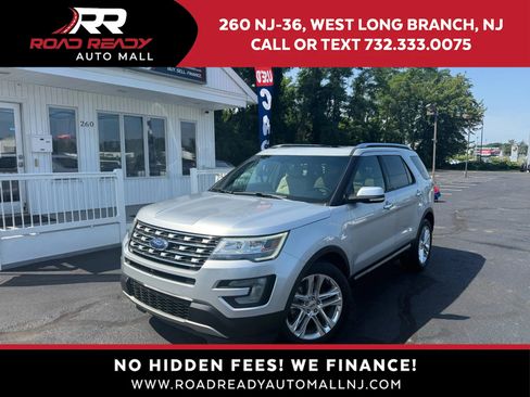 Used 2017 Ford Explorer Limited image 1