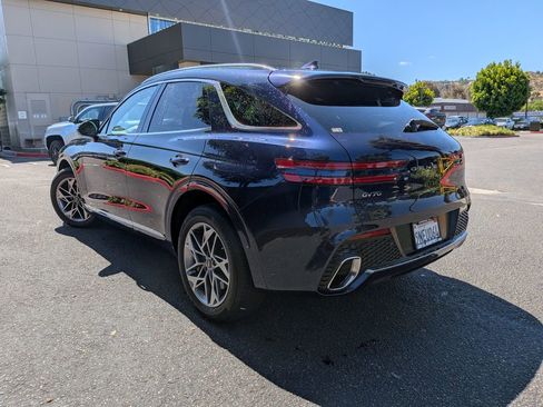 Used 2024 Genesis GV70 2.5T w/ Advanced Package AWD/4WD image 6