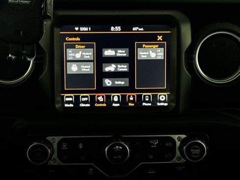 Used 2023 Jeep Wrangler Unlimited Rubicon 4xe w/ Cold Weather Group AWD/4WD image 21