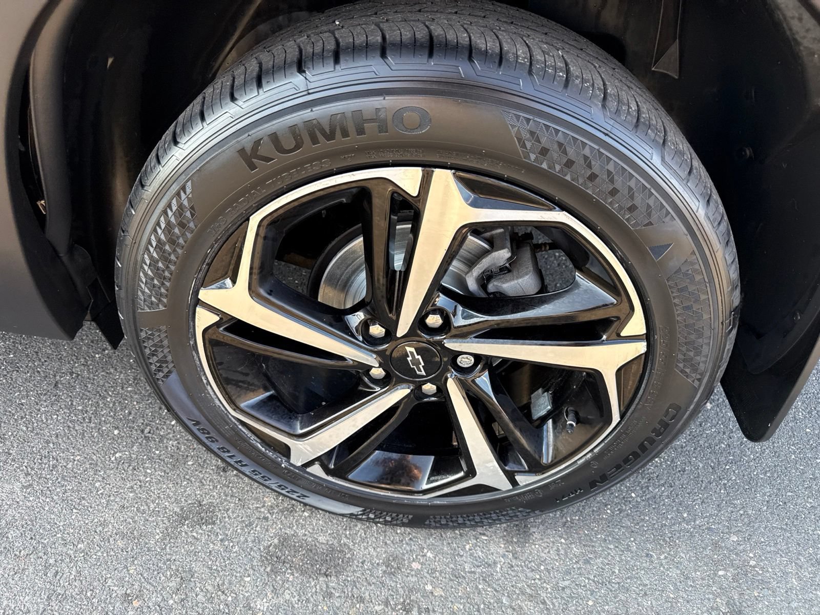Used 2021 Chevrolet TrailBlazer RS w/ Driver Confidence Package FWD image 10
