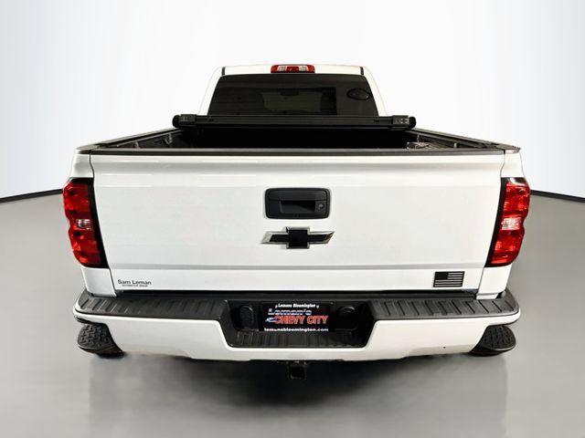 Used 2019 Chevrolet Silverado 1500 Custom w/ Custom Convenience Package AWD/4WD image 6