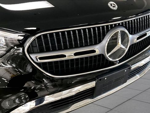 Certified 2026 Mercedes-Benz GLC 300 4MATIC image 32